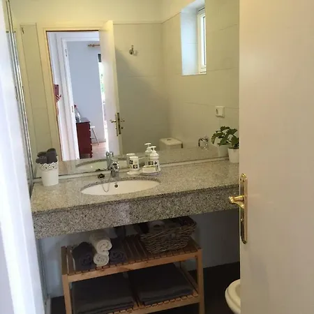 Benita Ii فيلة *